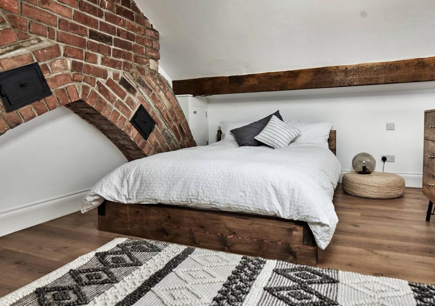 Pendle-Walking-3 Bed- Exec Contractor & Long Stay! Colne  Extérieur photo